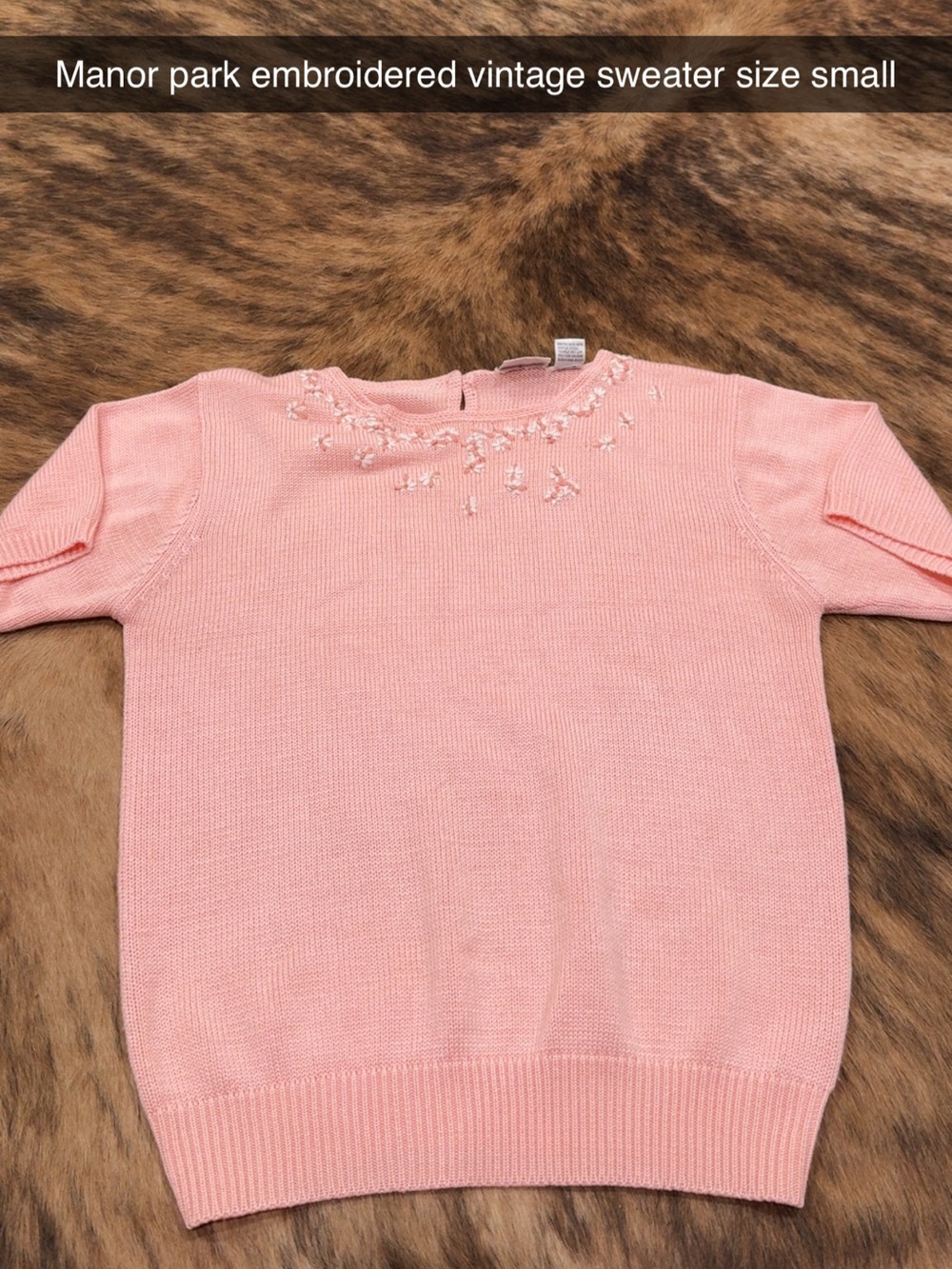 Embroidered Crewneck Sweater — Pink